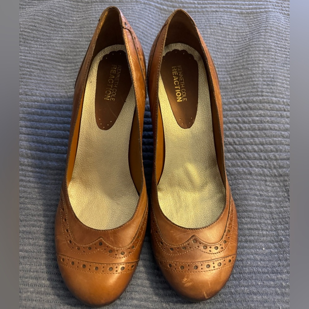 Kenneth Cole Reaction Camel Size 9 Wedges
